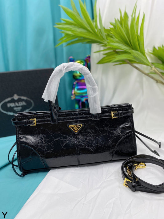 PRADA-666