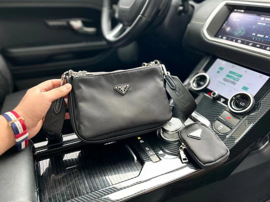 PRADA-559