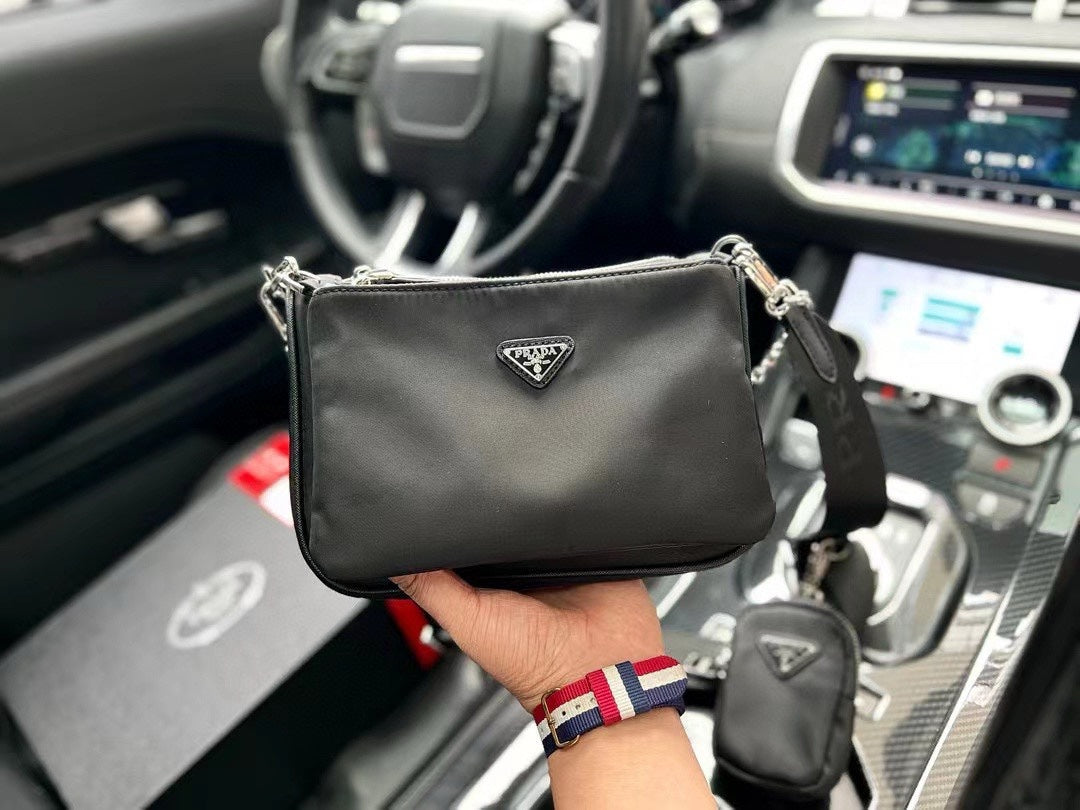 PRADA-559
