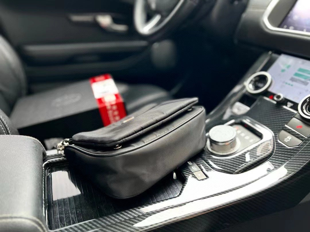 PRADA-559