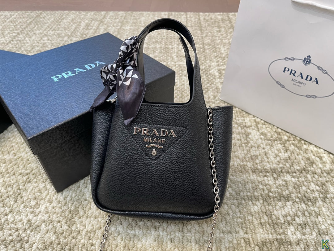 PRADA-645