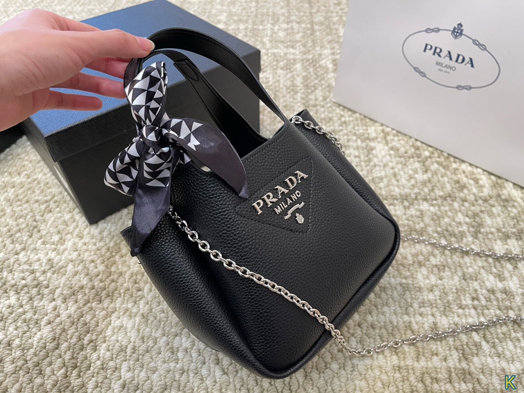 PRADA-645