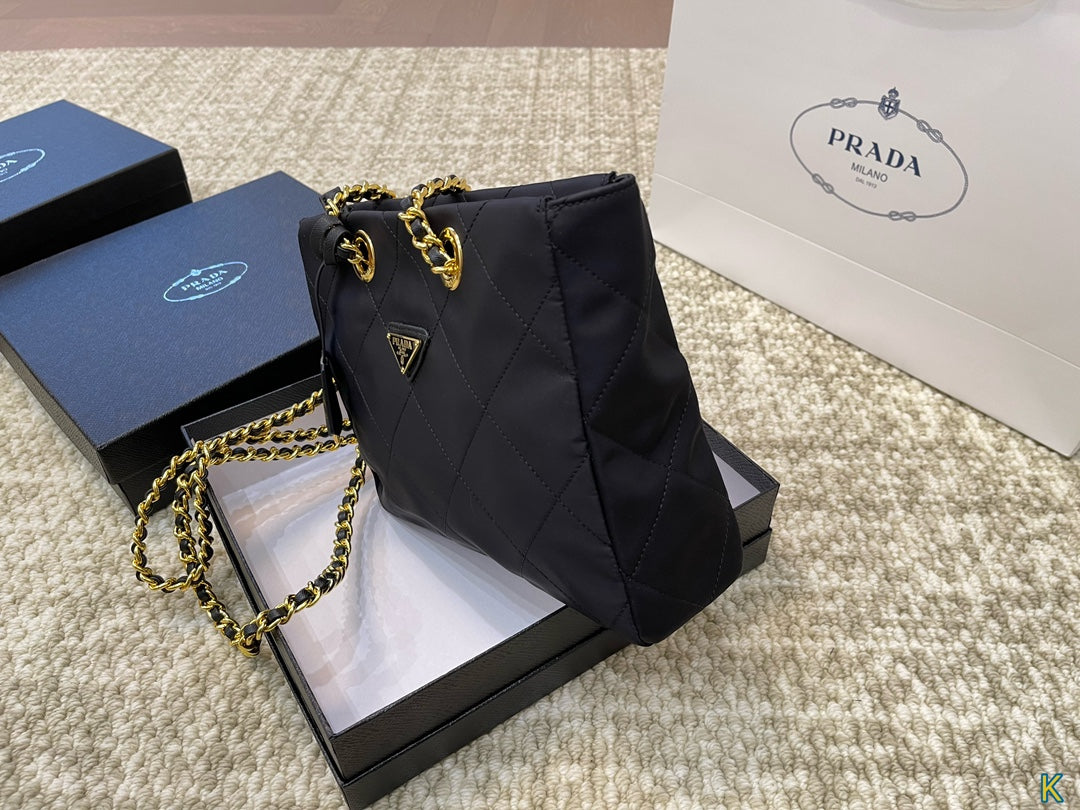 PRADA-623