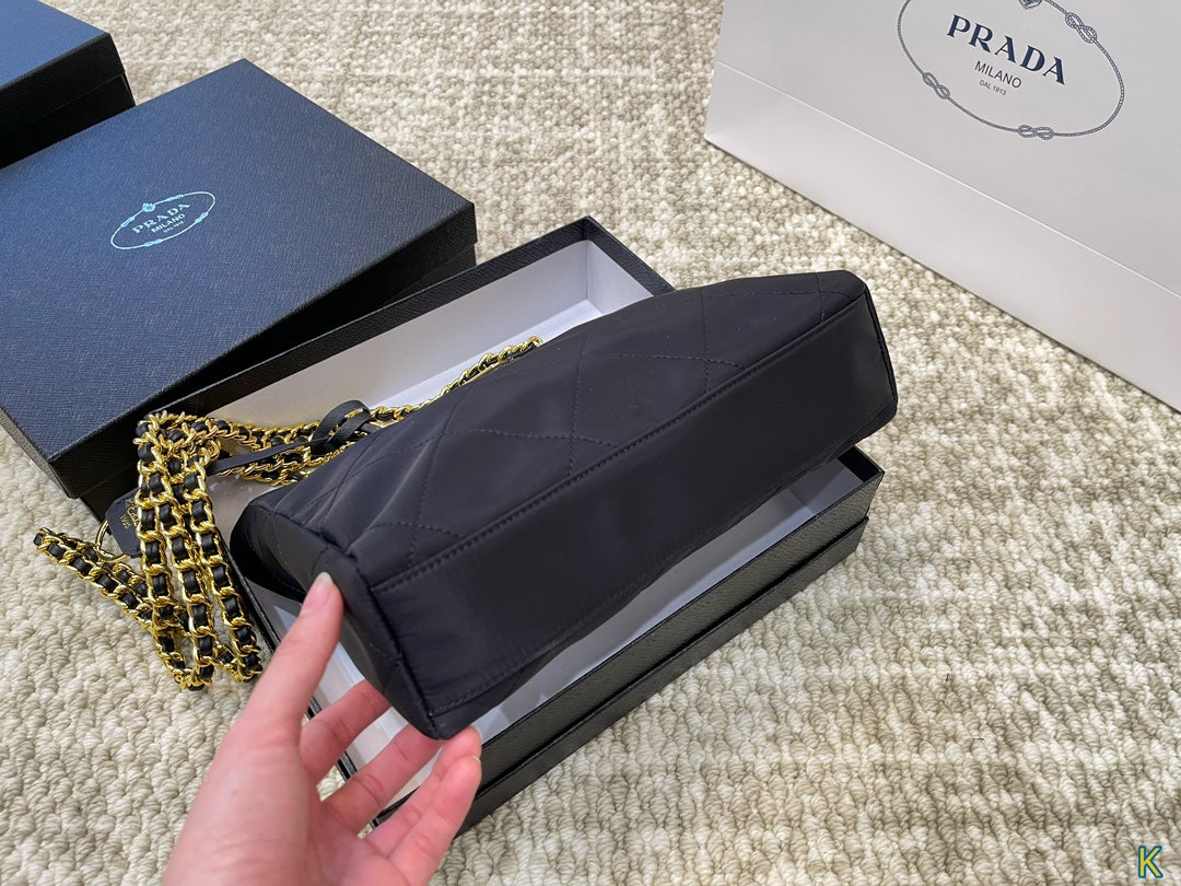 PRADA-623