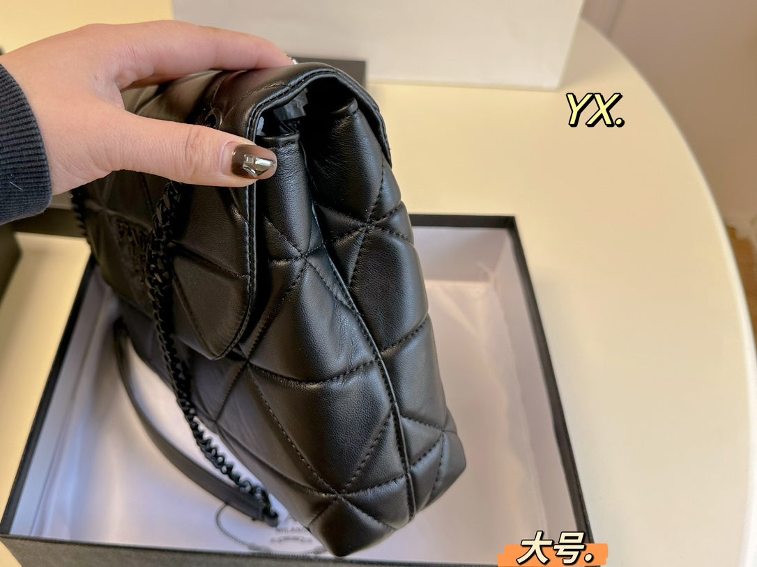 PRADA-640-1