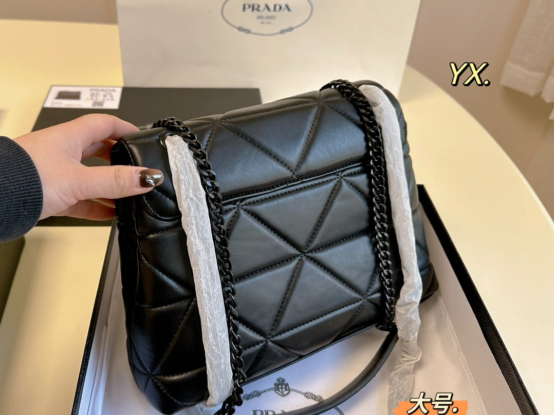 PRADA-640-1