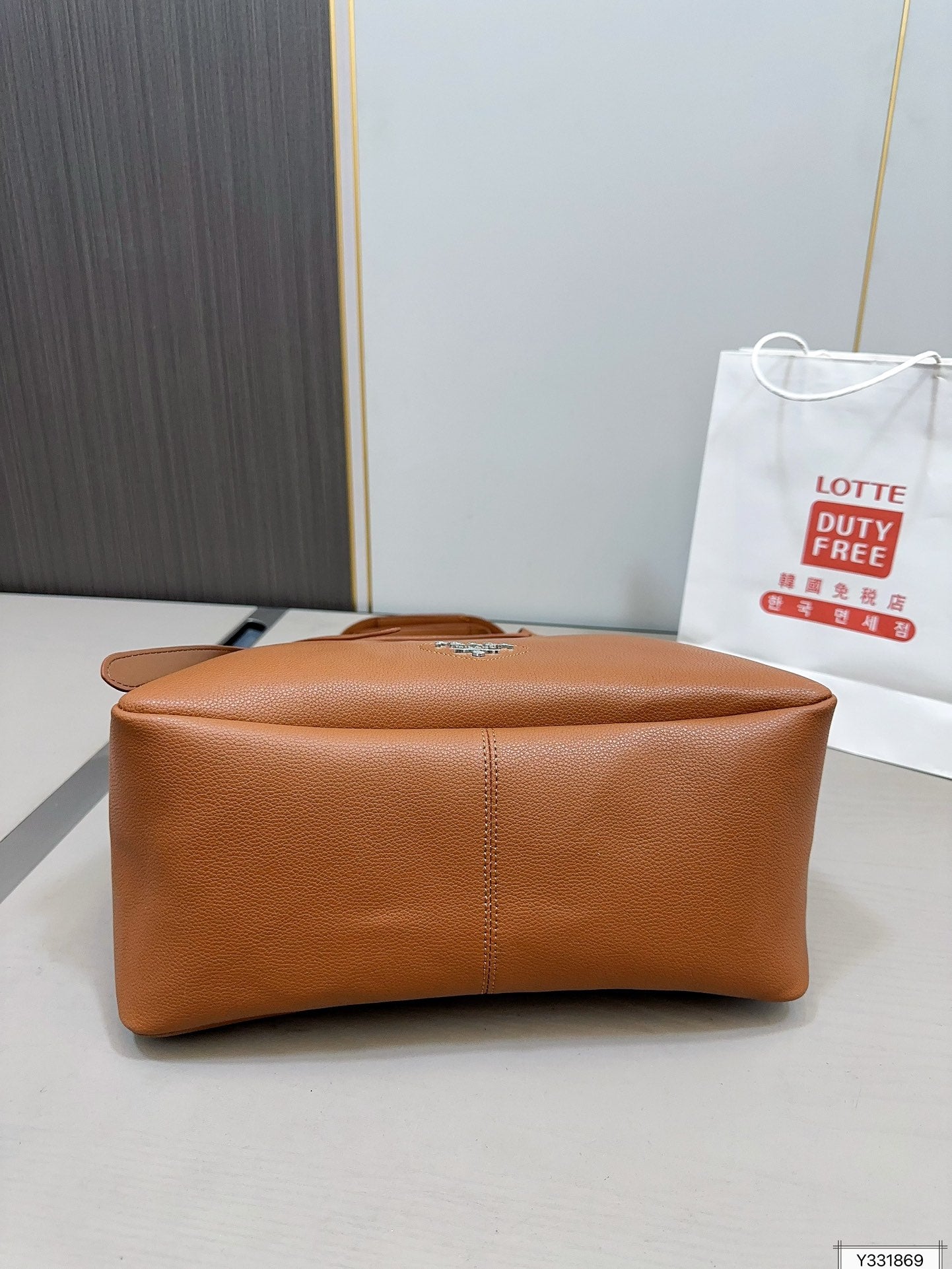 PRADA-752