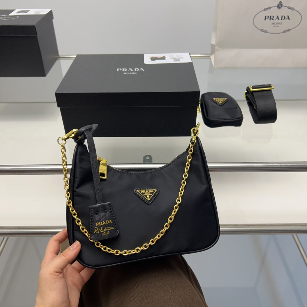 PRADA-520