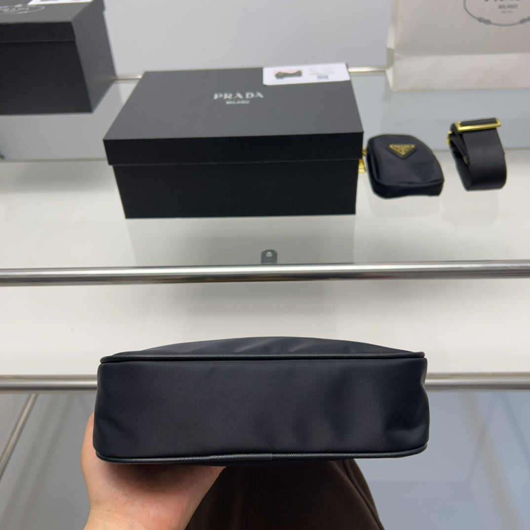 PRADA-520