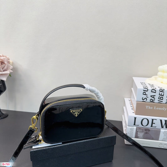 PRADA-526
