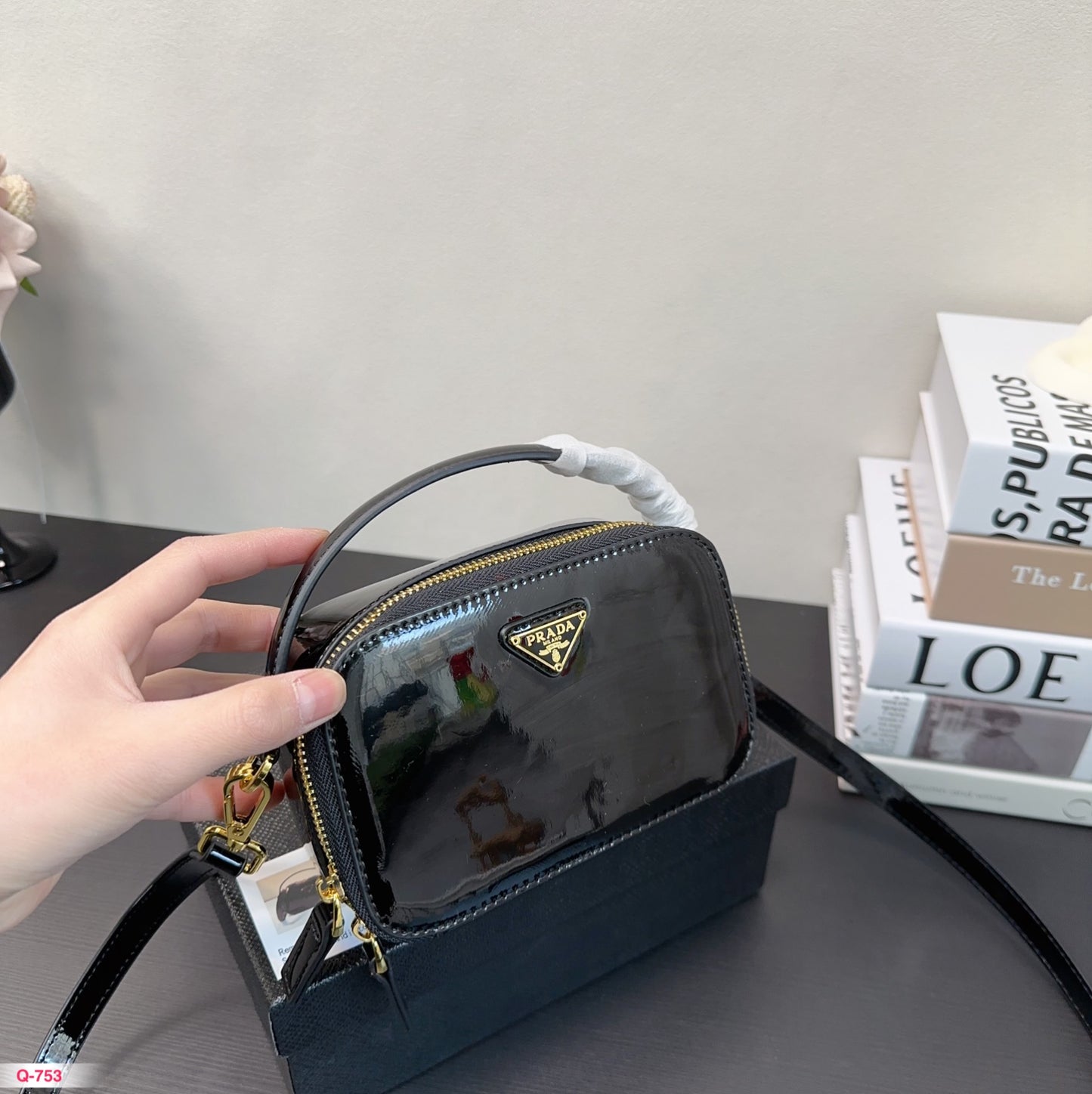 PRADA-526