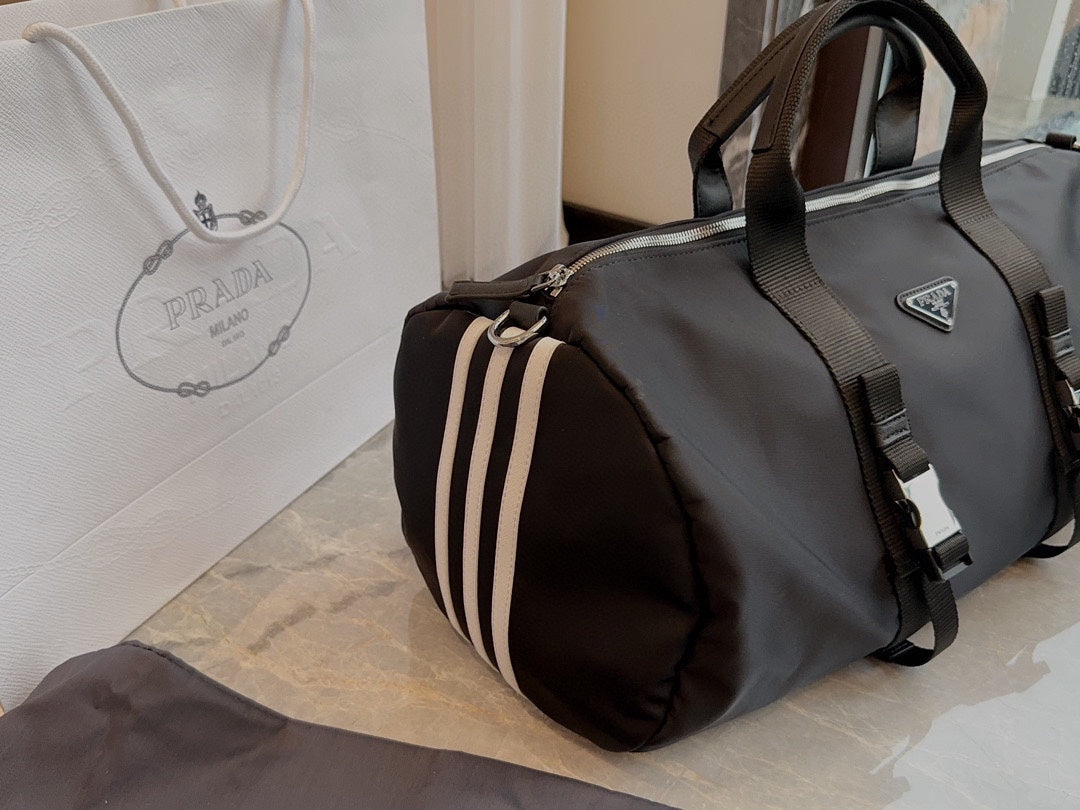 PRADA-724