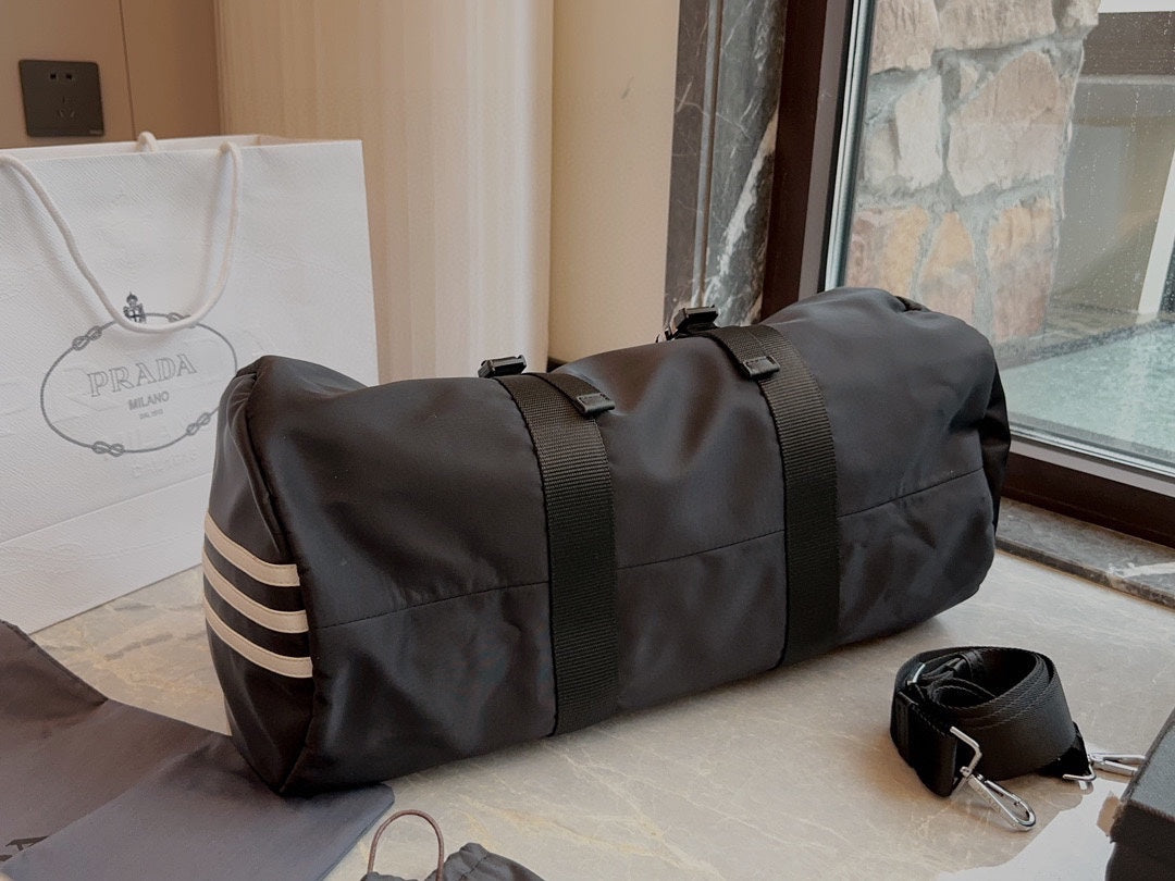 PRADA-724