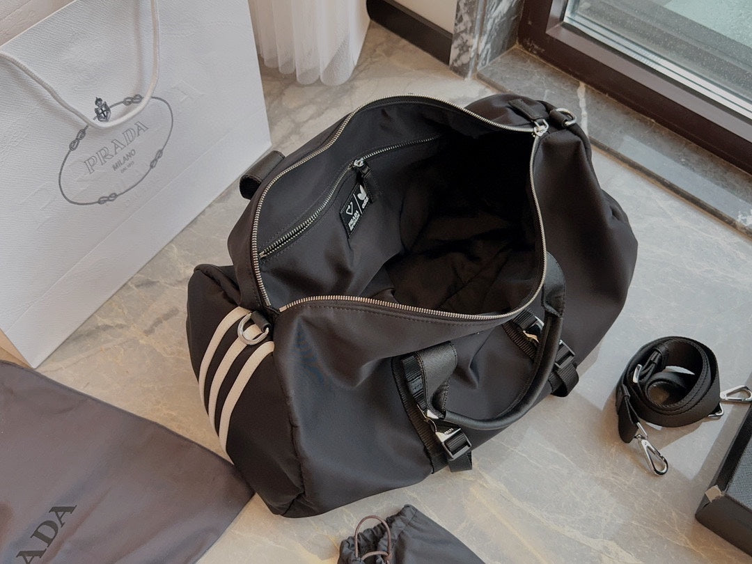 PRADA-724