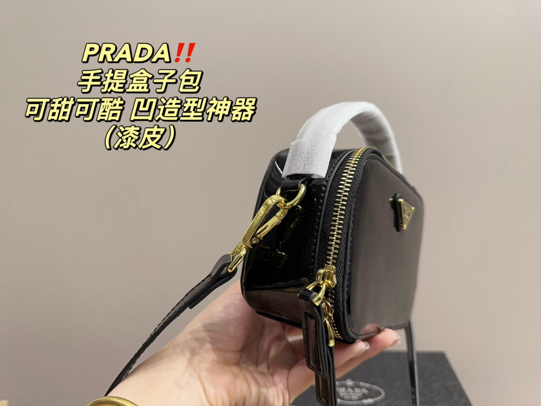 PRADA-543