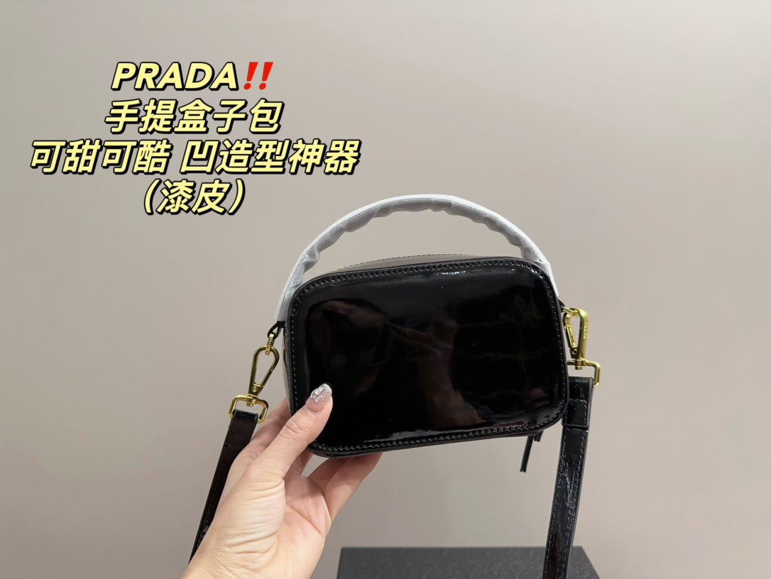 PRADA-543