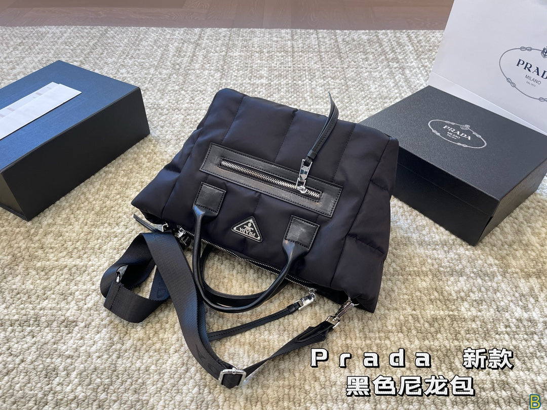PRADA-677