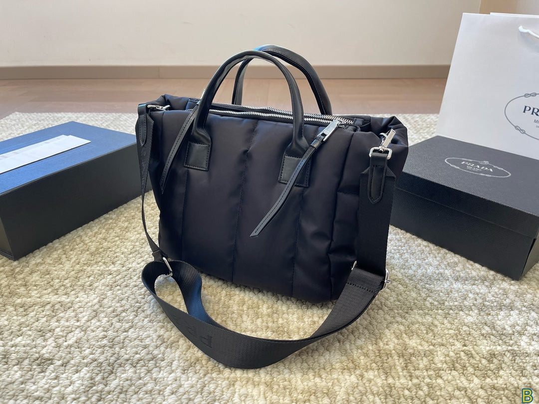 PRADA-677