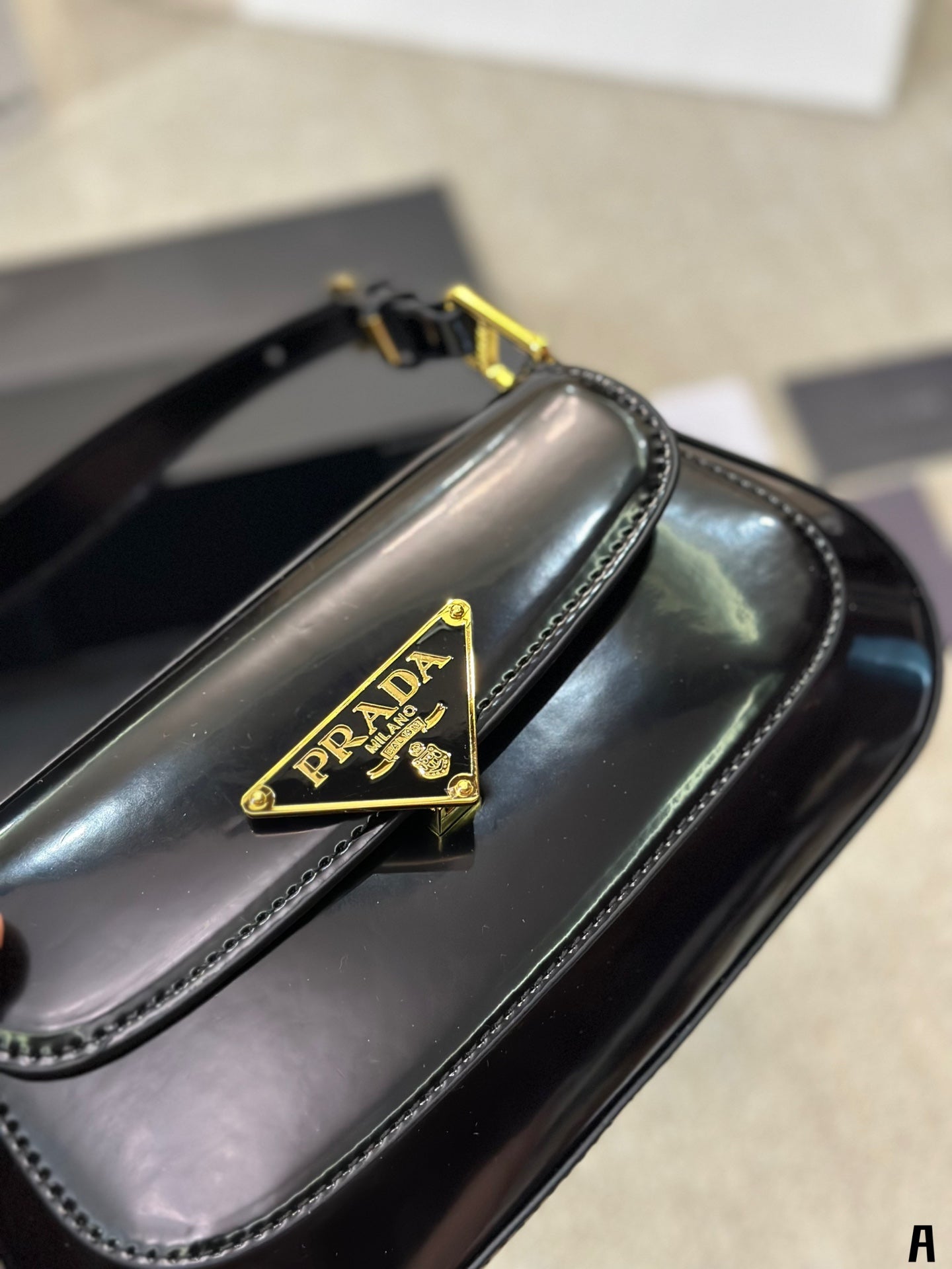 PRADA-602