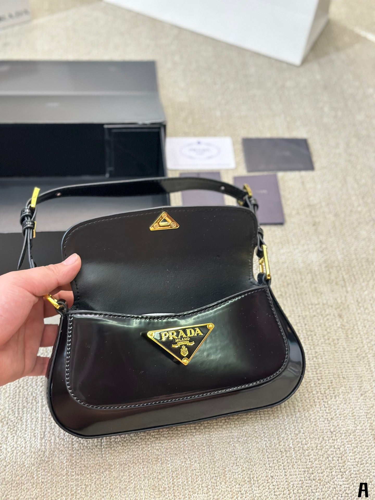 PRADA-602