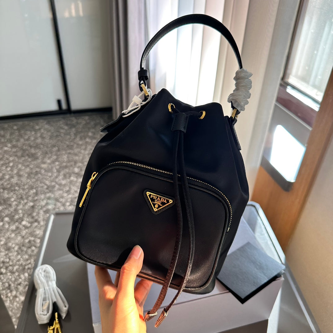PRADA-582