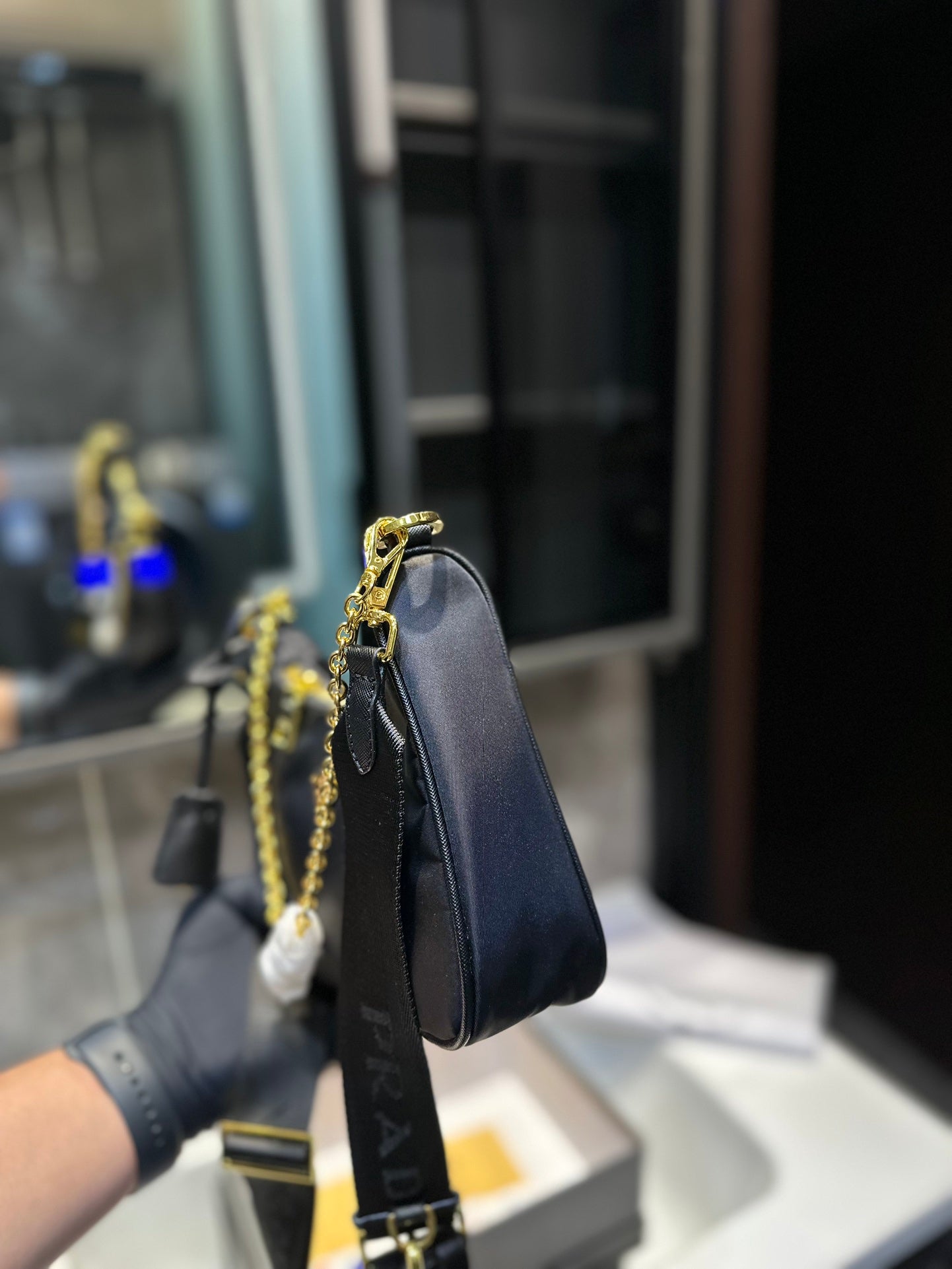PRADA-517