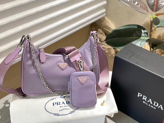 PRADA-695