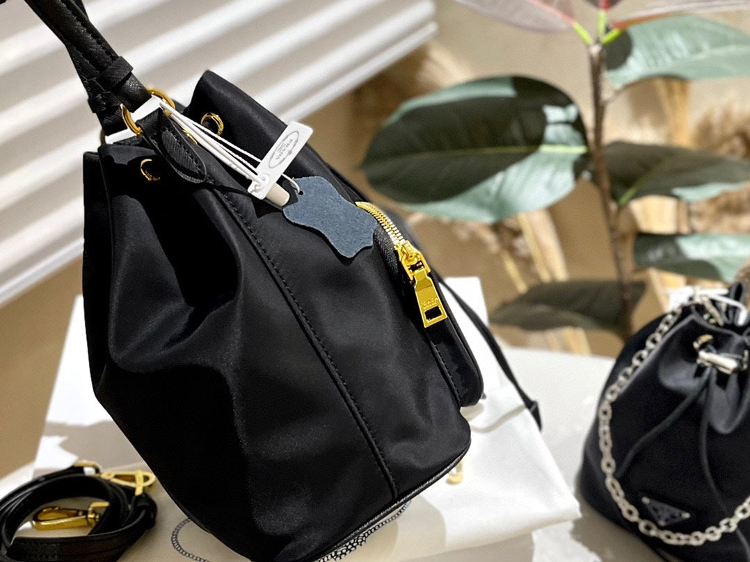 PRADA-584