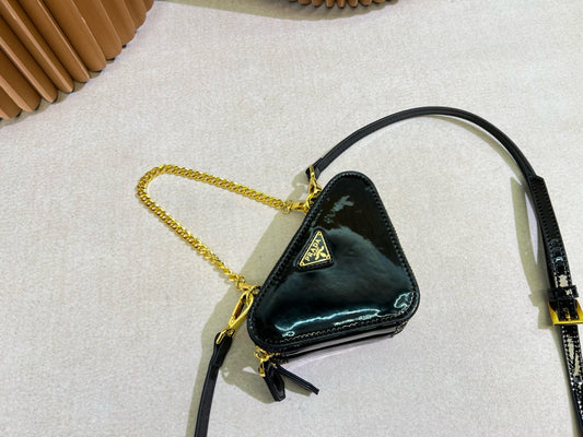PRADA-556