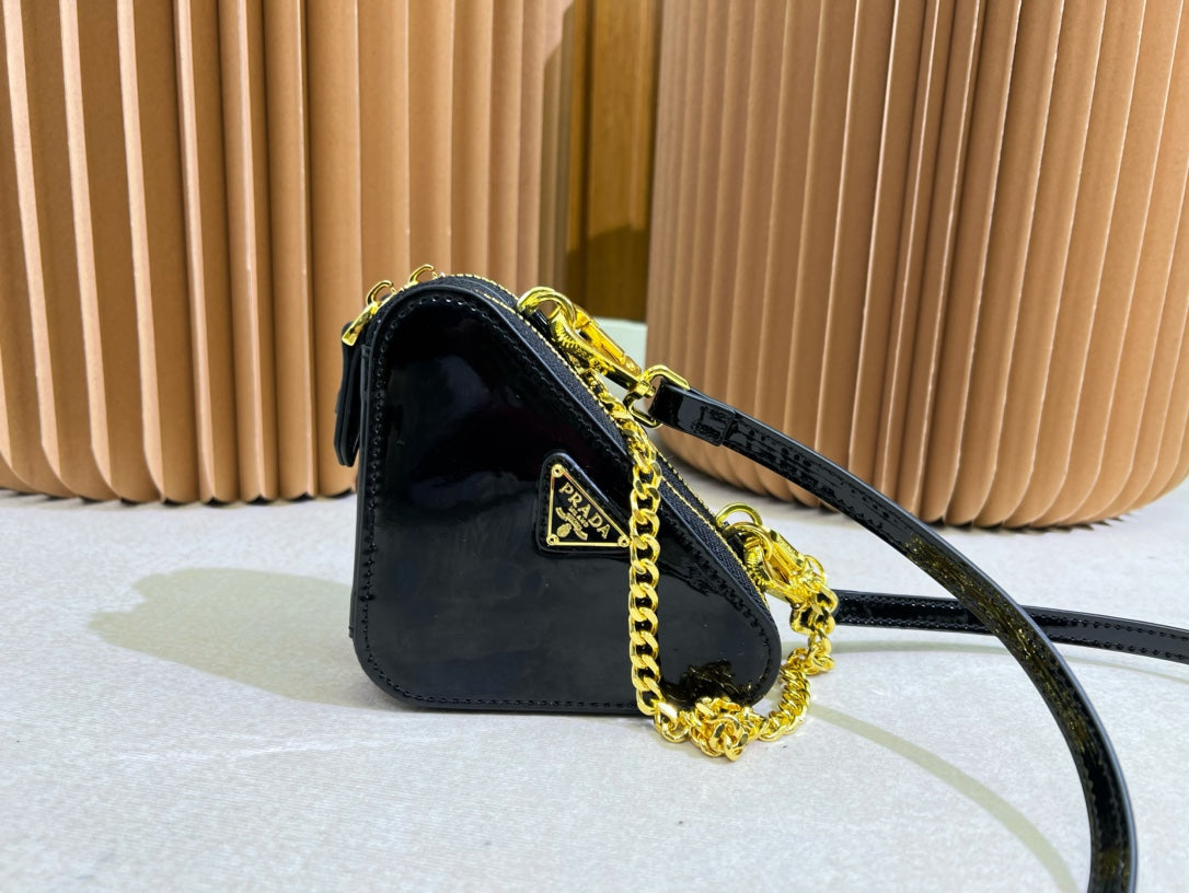 PRADA-556