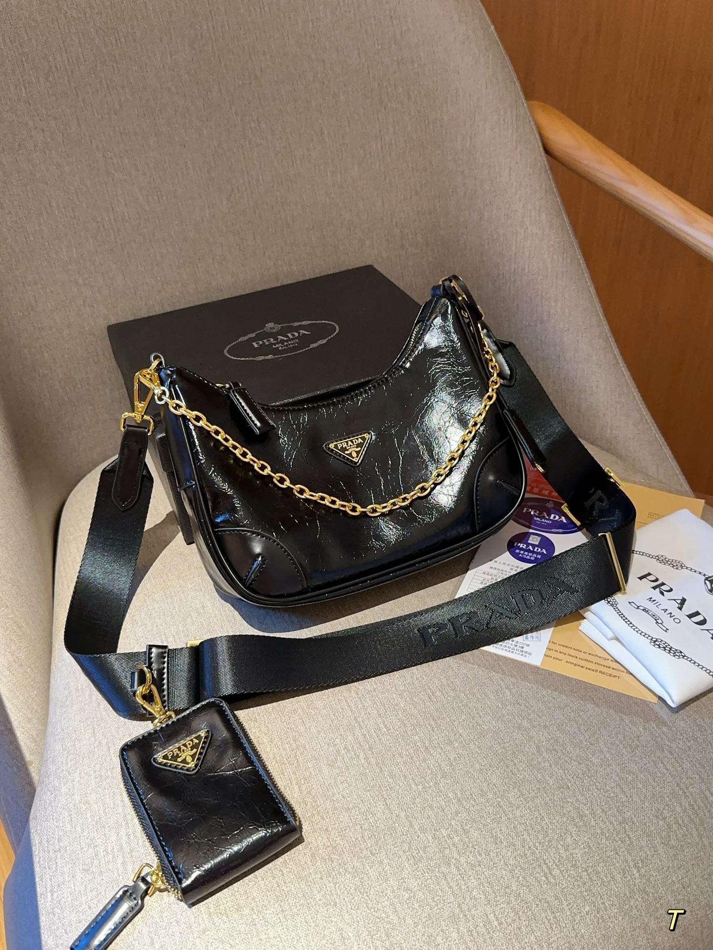 PRADA-601