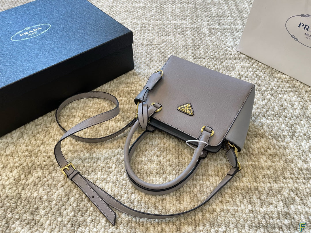 PRADA-673