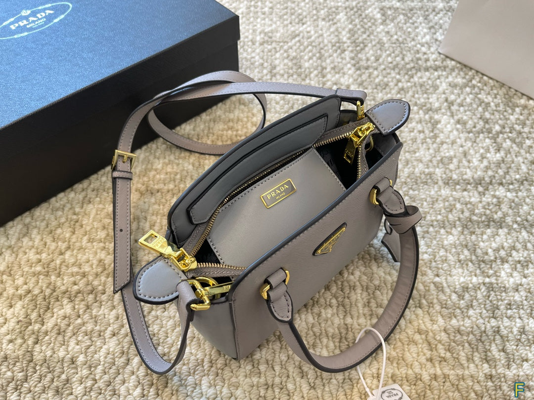 PRADA-673