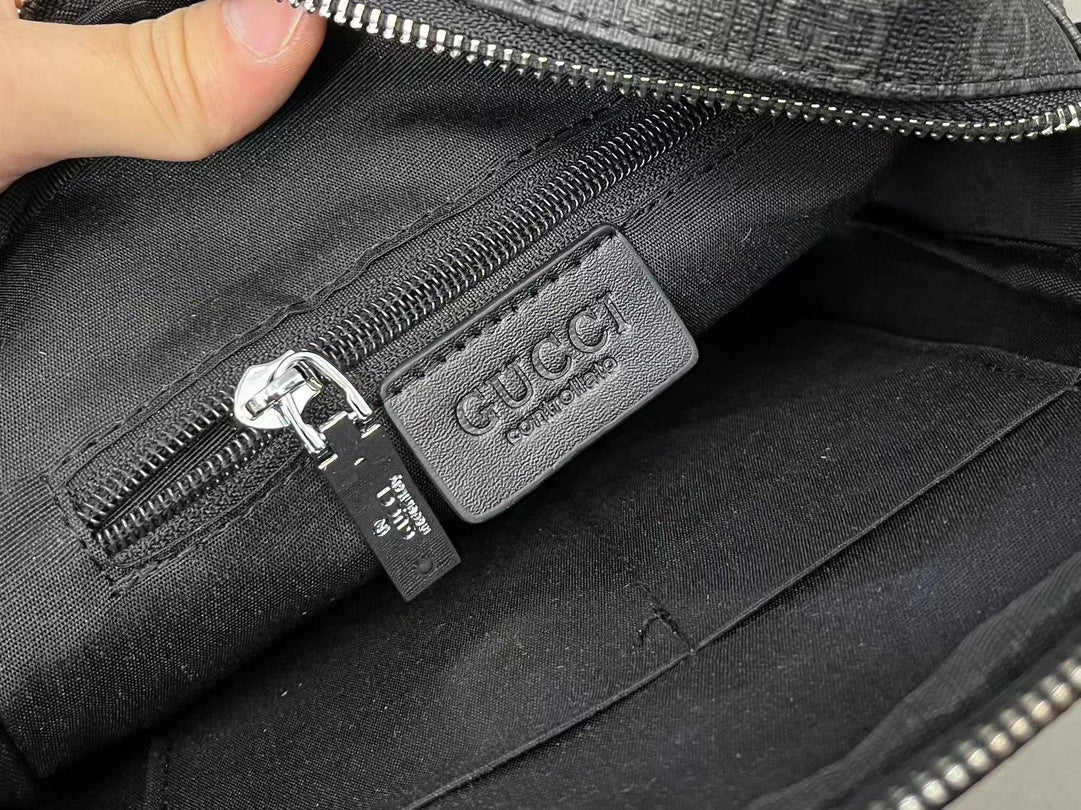 PRADA-561