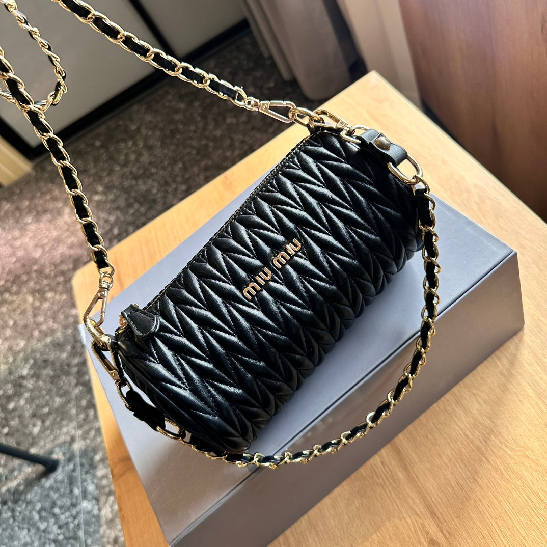 PRADA-513