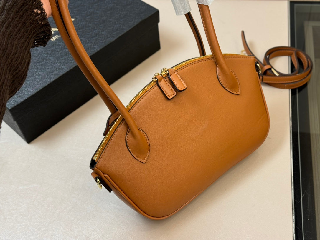 PRADA-649