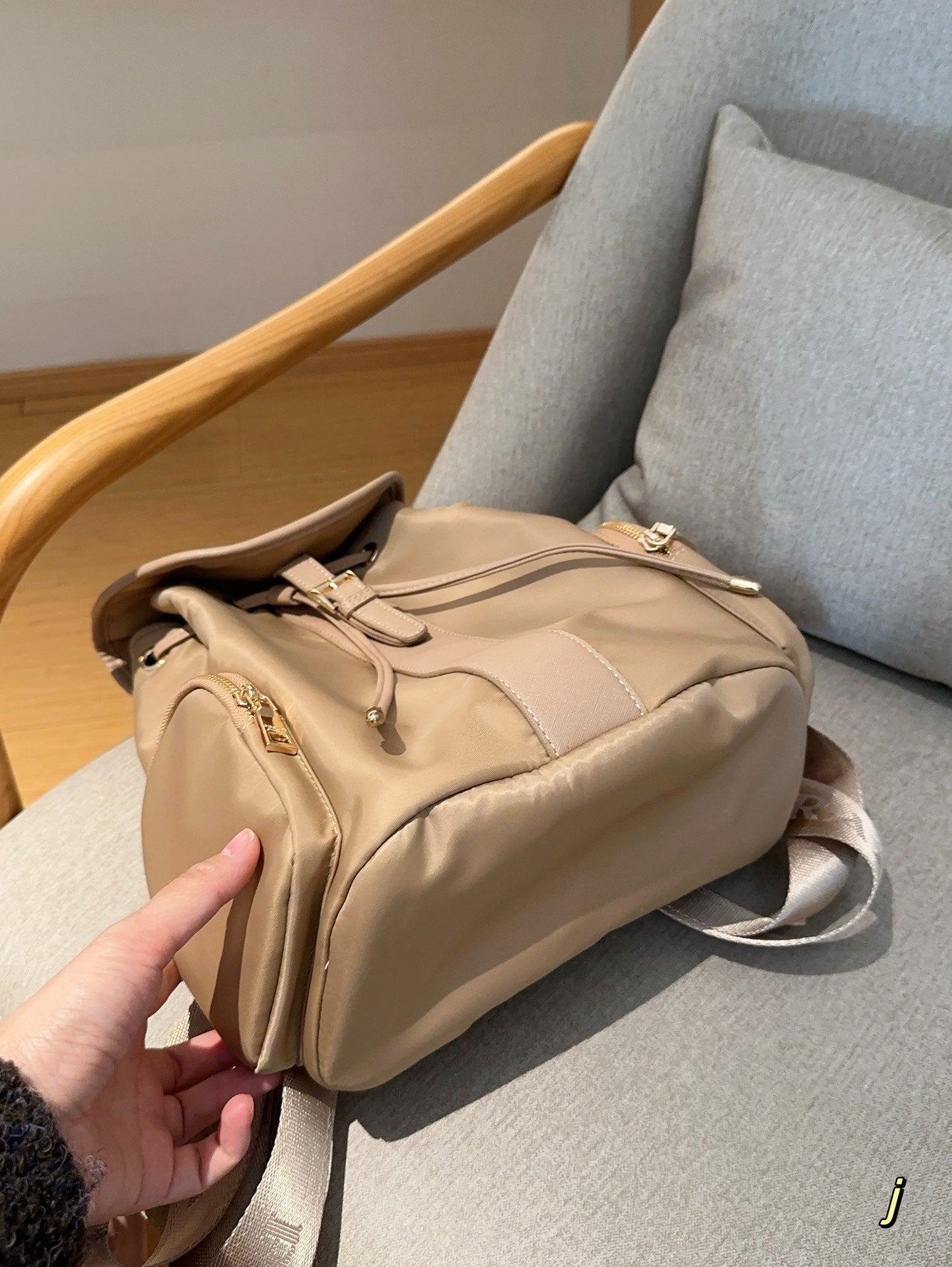 PRADA-564