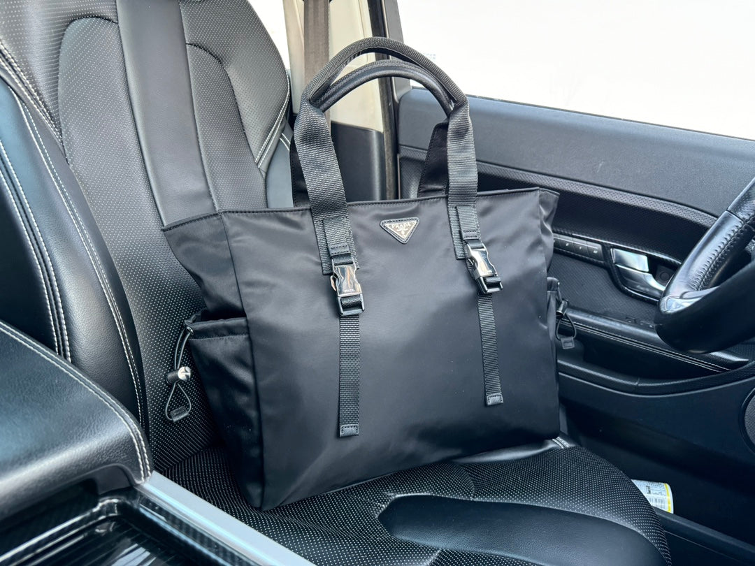 PRADA-726
