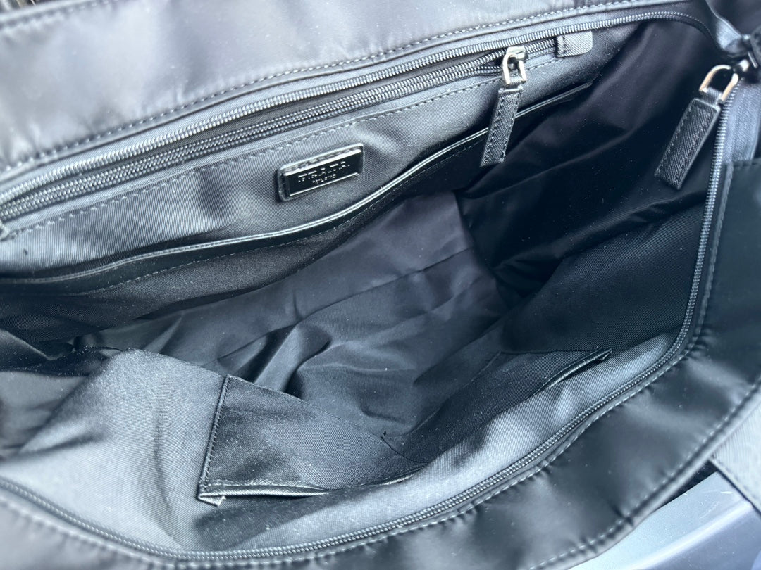 PRADA-726