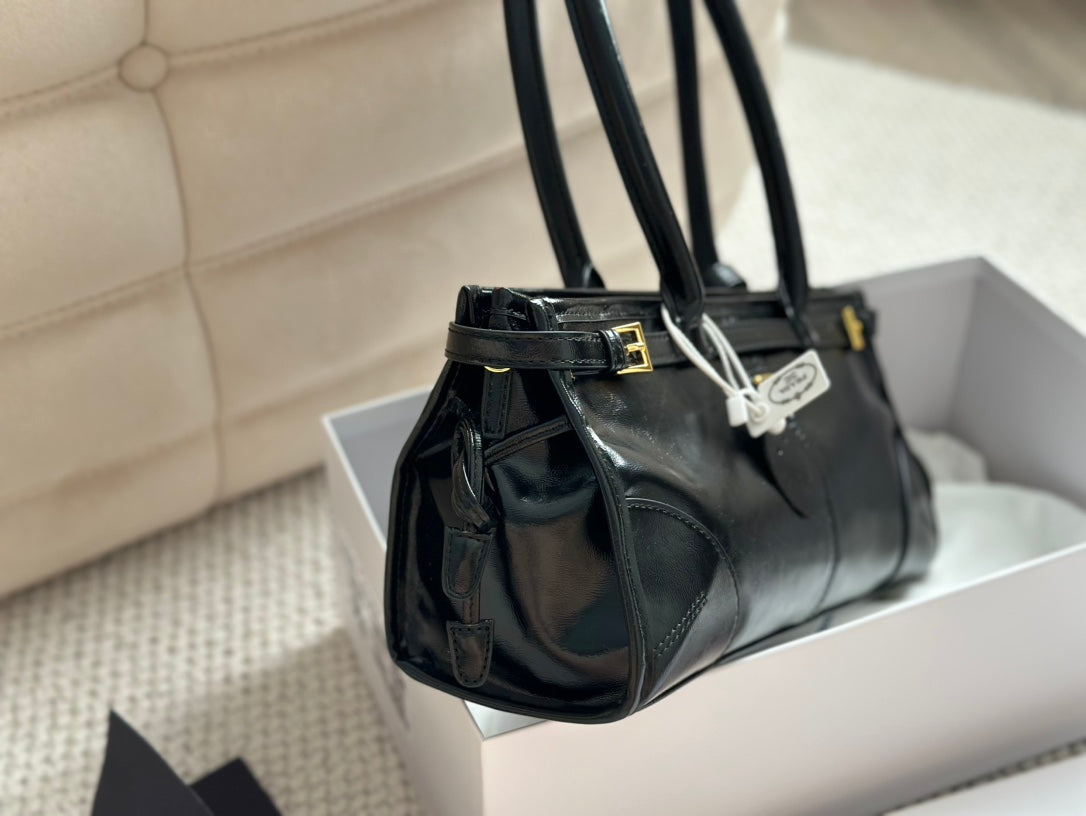 PRADA-763