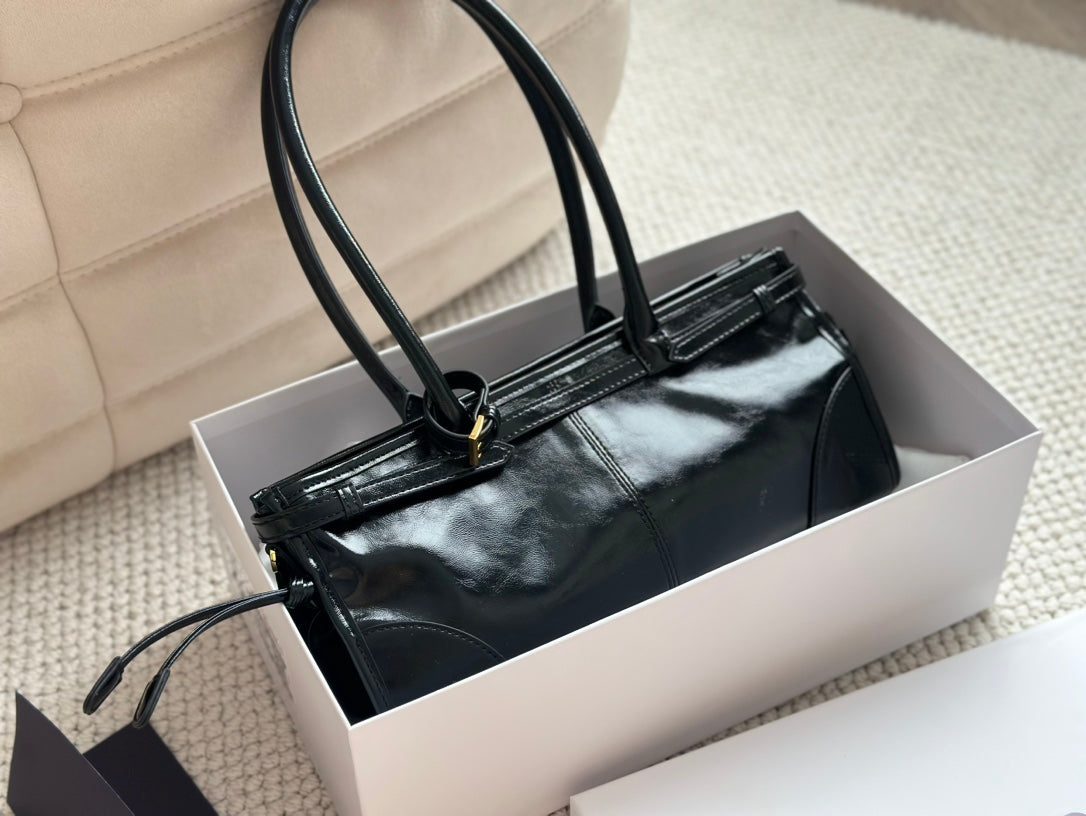 PRADA-763