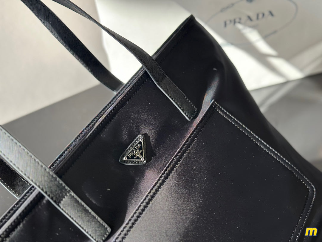 PRADA-654