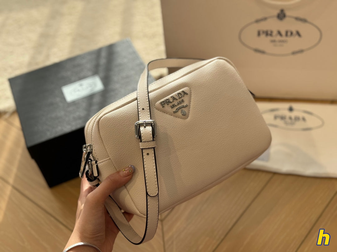 PRADA-674
