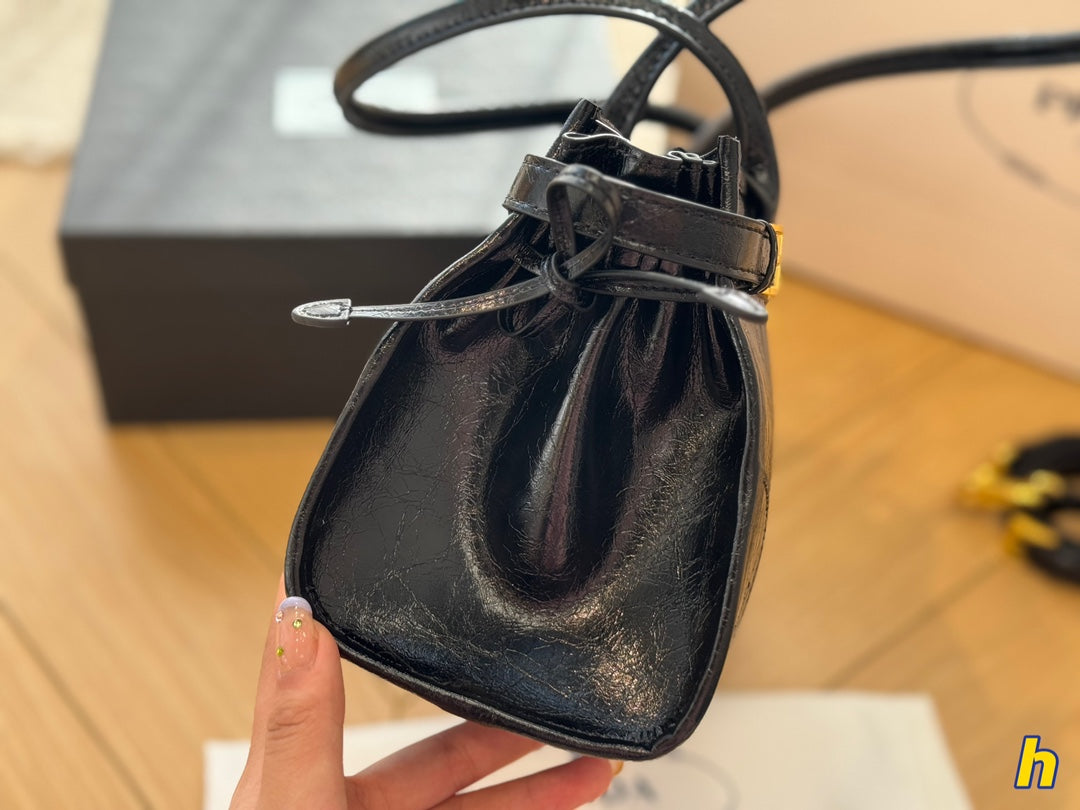 PRADA-730