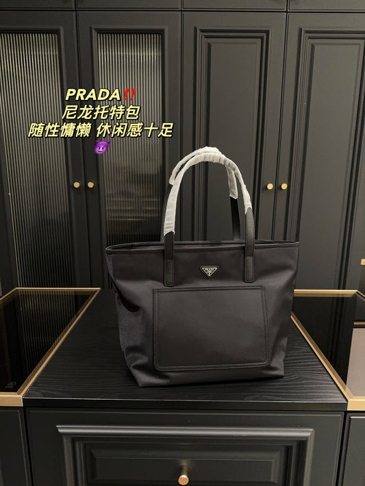 PRADA-651