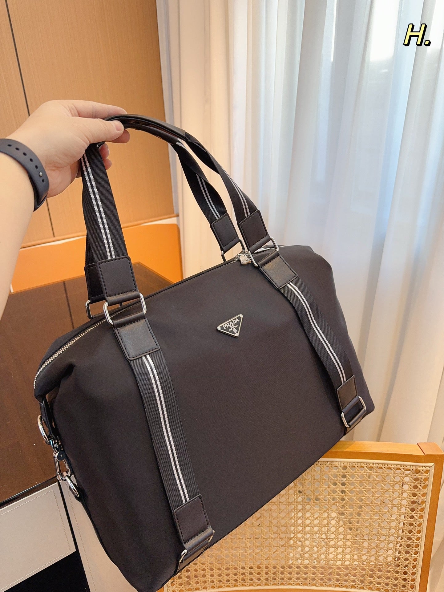 PRADA-633