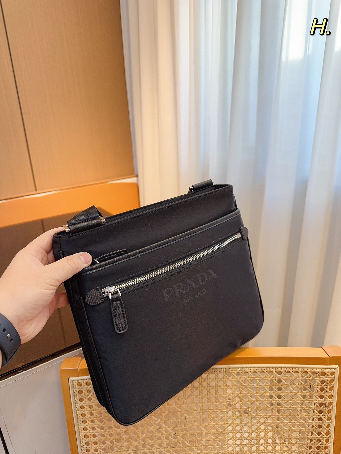 PRADA-653
