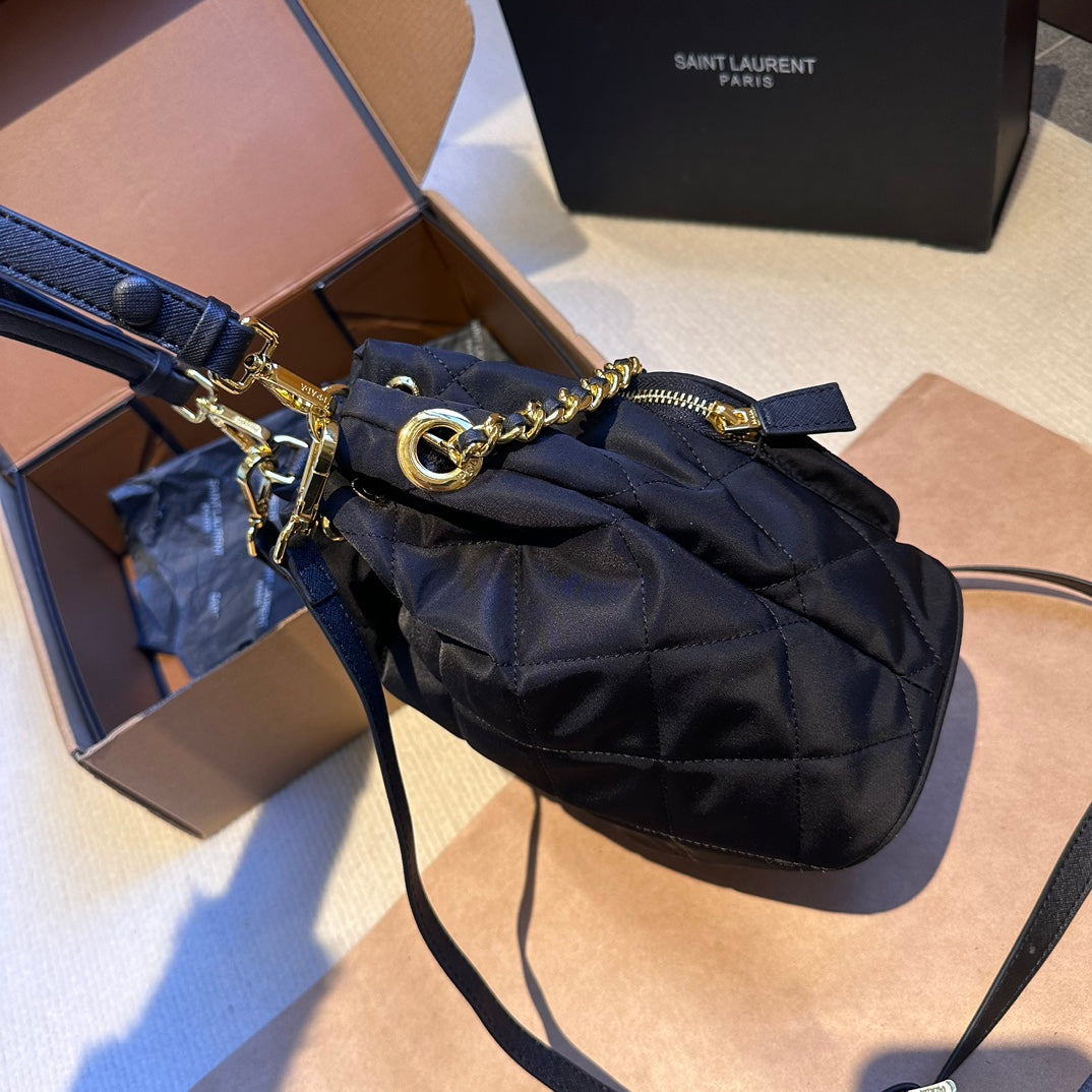 PRADA-669