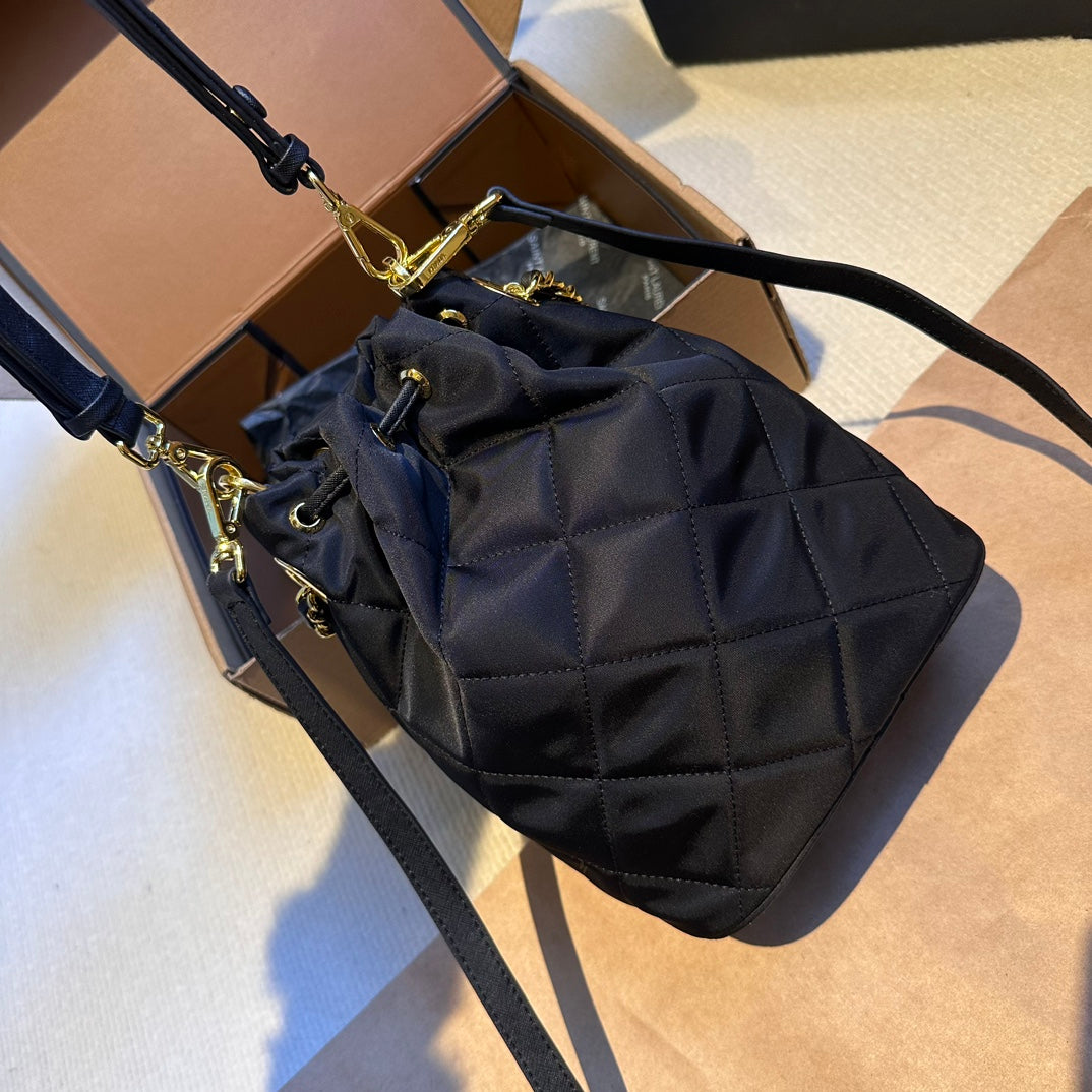 PRADA-669