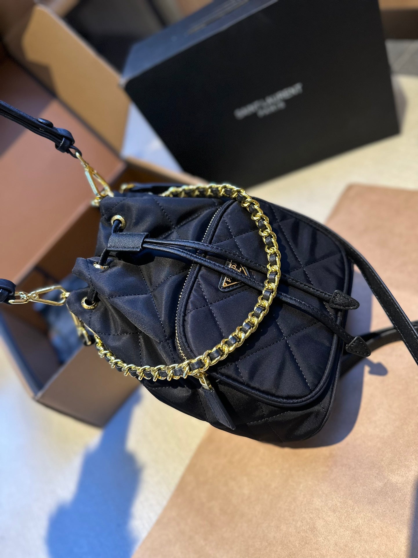 PRADA-669